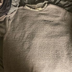 YoungLa cozy tee- medium